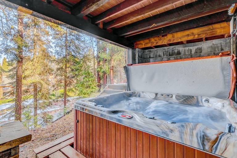 Child-friendly house with barbeque, sauna & patio | Mountain view | Pets allowed — photo 5