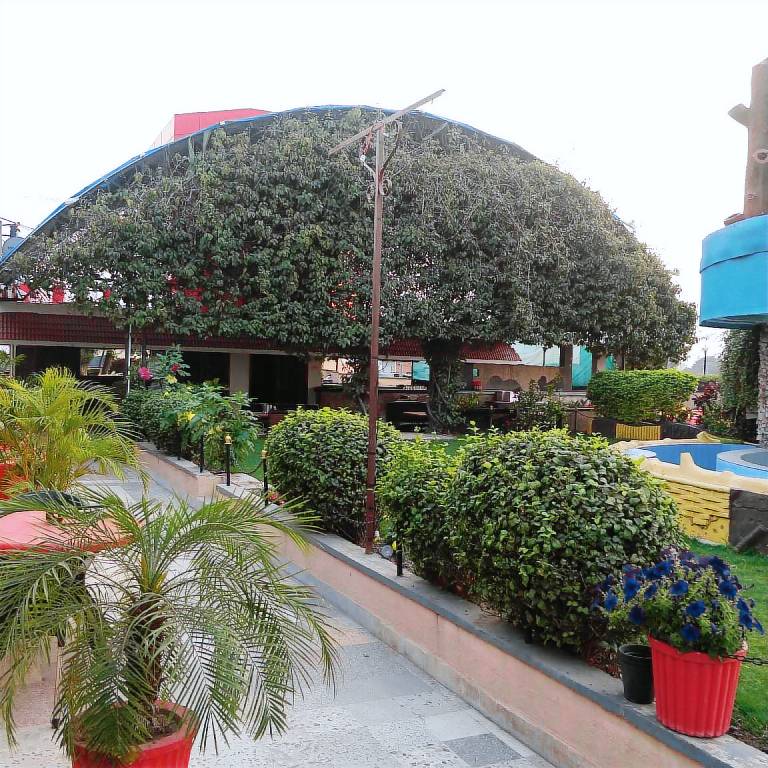 hotel natraj