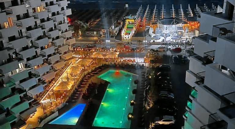 Wonderful serviced apartment with pool, sauna & patio | Close to the beach | Dogs allowed — photo 4