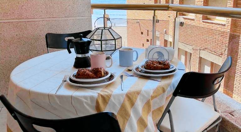 Rental apartment with 2 rooms for 4 persons — photo 3