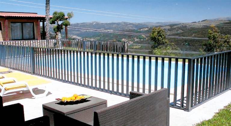House with patio, jacuzzi & private pool — photo 5