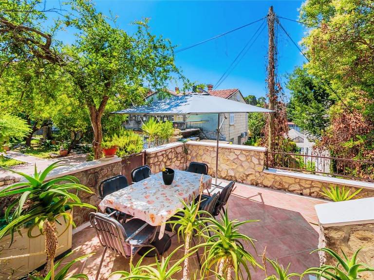 Ferienwohnung in Dubrovnik f&uuml;r max. 4 Personen