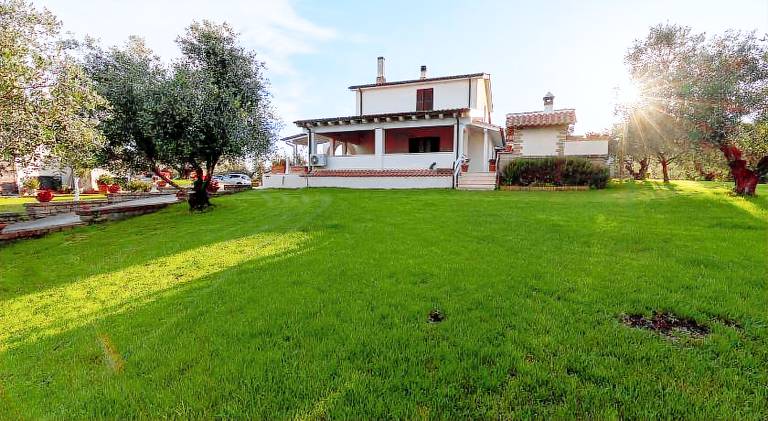 House with patio, garden & grill | Perfect for remote work | Pets allowed — photo 5