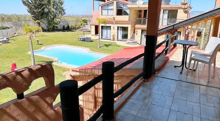 Holiday apartment with pool in Meknes