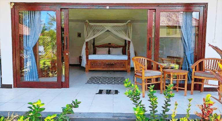 Holiday apartment with jacuzzi, terrace & private pool | Perfect for remote work — photo 2