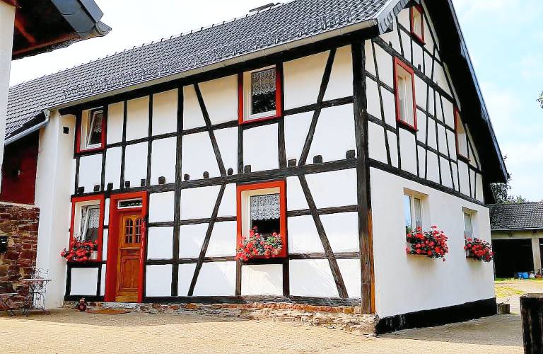 House  Höfen