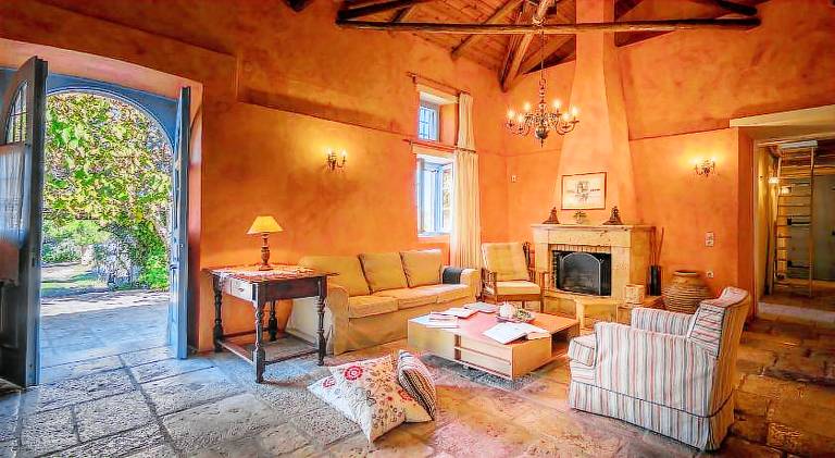 Vacation home with 4 rooms for 8 persons in Zakynthos