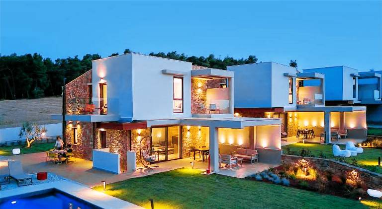 Villa with grill, garden & private pool | Suitable for remote work — photo 3