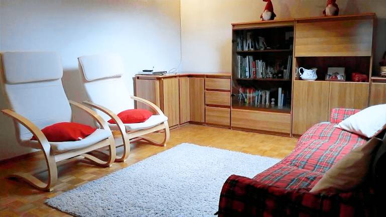 Apartment 'Mansarda Le Chateau' with Mountain View, Shared Garden and Wi-Fi in Jovencan