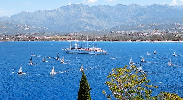 Holiday apartment with 2 rooms for 5 persons in Calvi