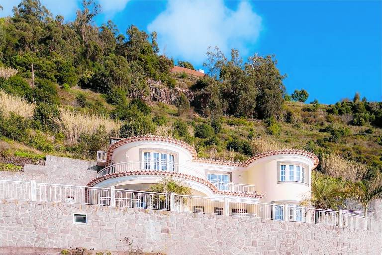 House Arco Da Calheta