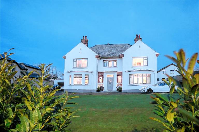 Bed and breakfast  Portrush