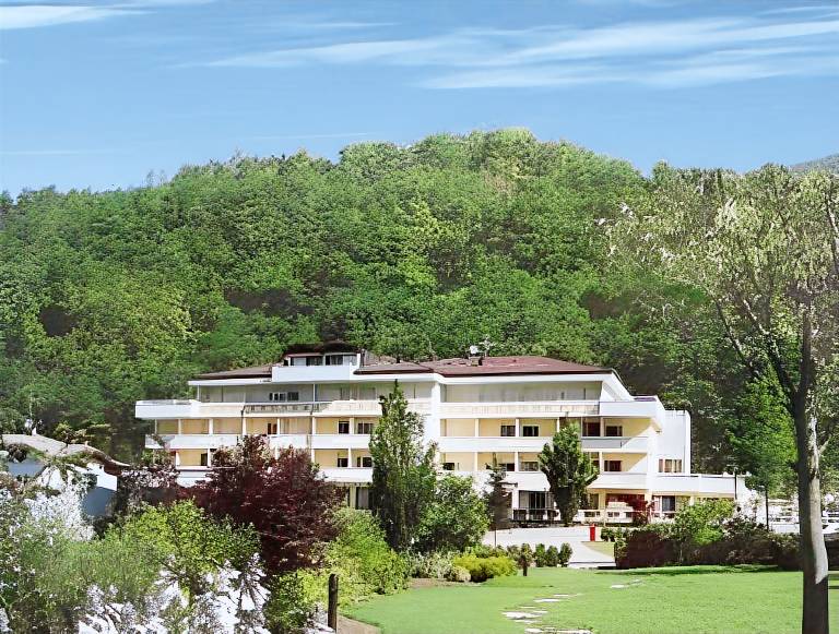 Hotel Ambassador in Levico Terme