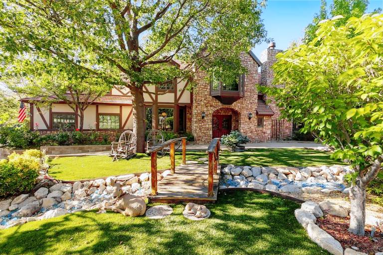 House Lake Arrowhead