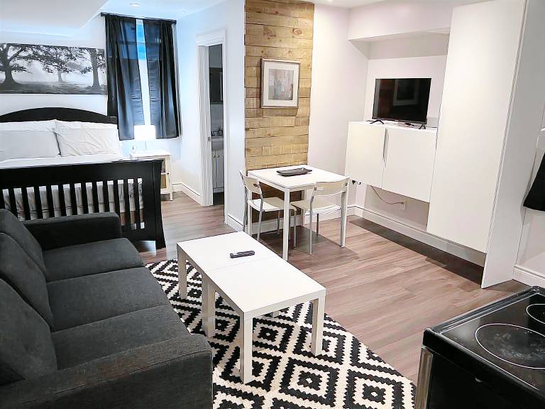 Appartement East End-Danforth