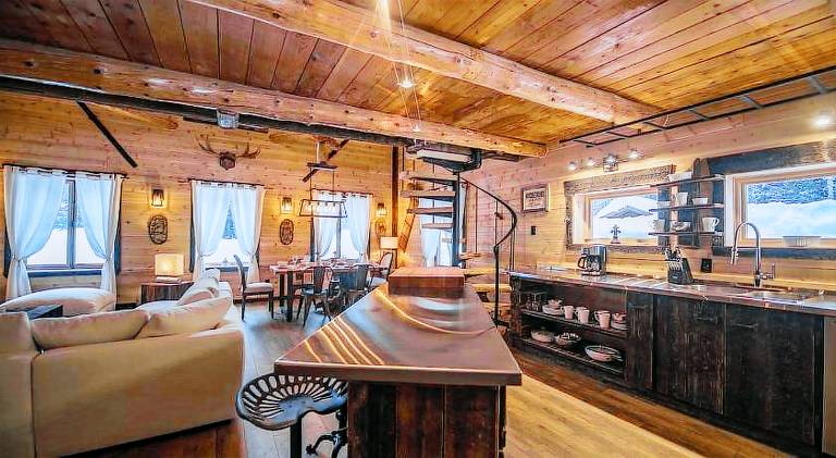 Pleasant chalet with jacuzzi | Dogs allowed — photo 2