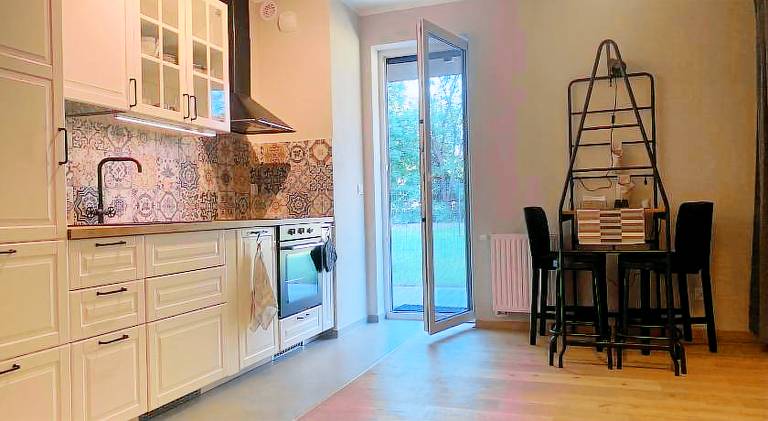 Lovely rental apartment with garden | Pet-friendly in Kraków