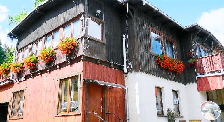 Apartment with BBQ & yard | Dogs allowed — photo 4