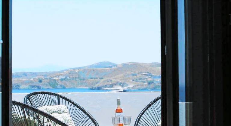 Holiday apartment with patio | Pet-friendly — photo 3