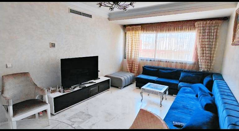 Apartment with pool — photo 2