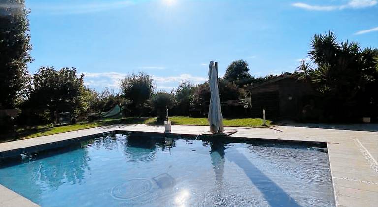 Lovely villa with hot tub & pool | Dogs allowed in Latina