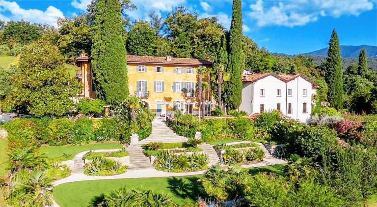 Borgo il Mezzanino in Salò