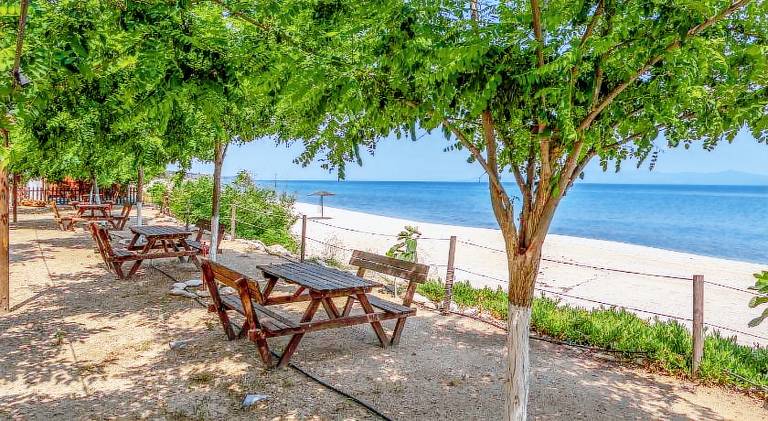 Sarakina Caravans by the sea — photo 4