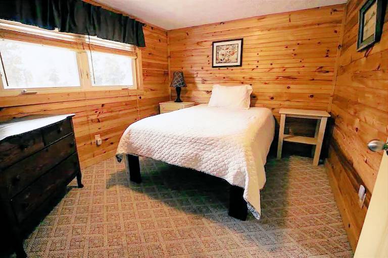 Cabin Abingdon