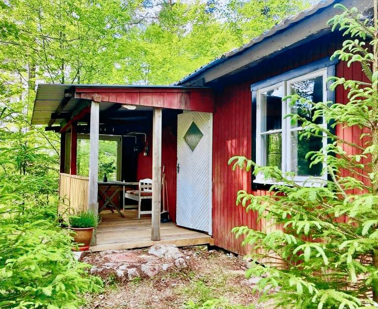 House with barbecue, terrace & yard in Halmstad
