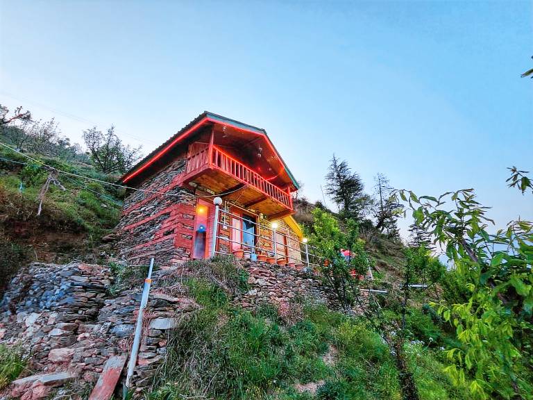 Bungalow with 1 room for 4 persons — photo 3