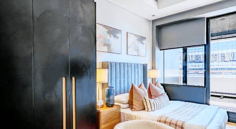 Luxury Onyx Penthouse with Sea Mountain Views by CTICC Cape Town — photo 2
