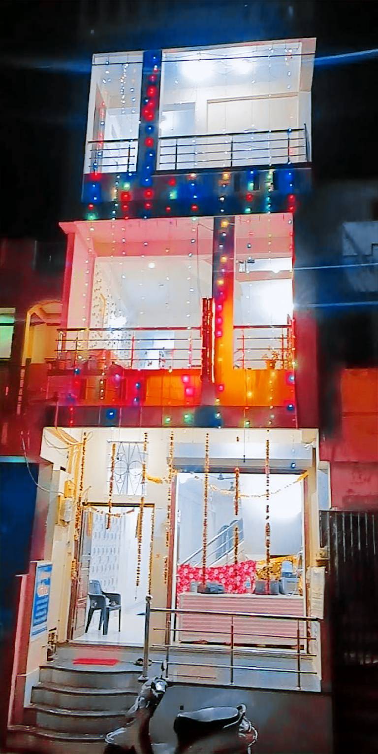 New Hotel Shree Radha Krishna Palace