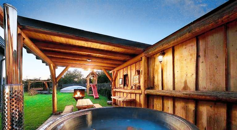 Holiday apartment with garden, sauna & private pool | Perfect for remote work | Dogs allowed — photo 4