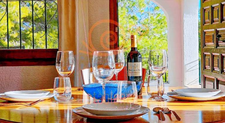 Pleasant vacation home with private pool, terrace & garden | Dogs allowed — photo 4