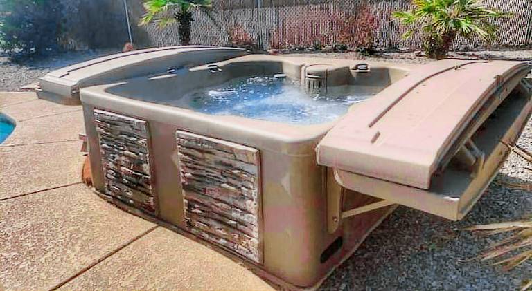 Villa with hot tub, private pool & grill in Lake Havasu City, AZ