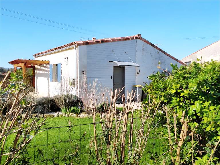 Charming Gîte in Charente-Maritime, Near Beaches and Historic Sites — photo 5