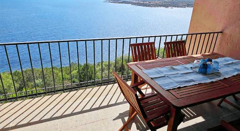Apartment with pool, yard & terrace | Pets are welcome — photo 4