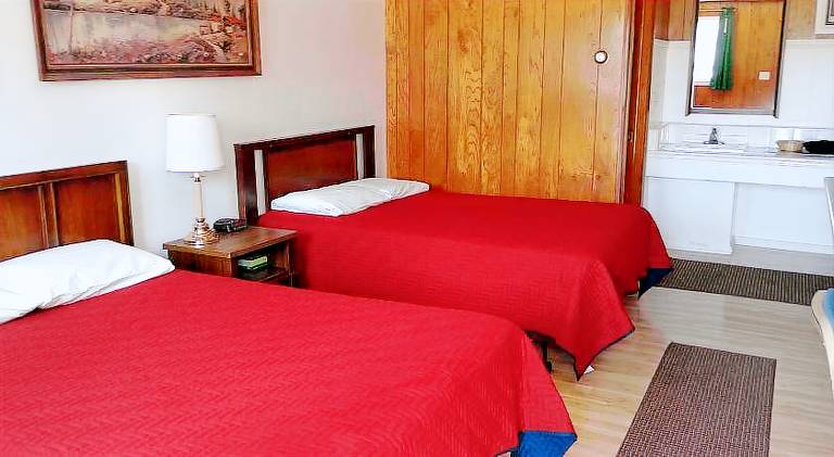 Falls Motel — photo 2