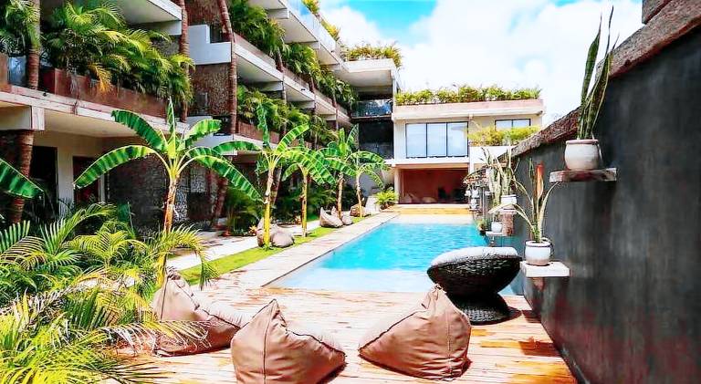 Lovely rental apartment with pool | Pets are welcome — photo 2