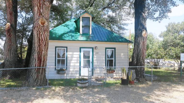 Cabin Saratoga