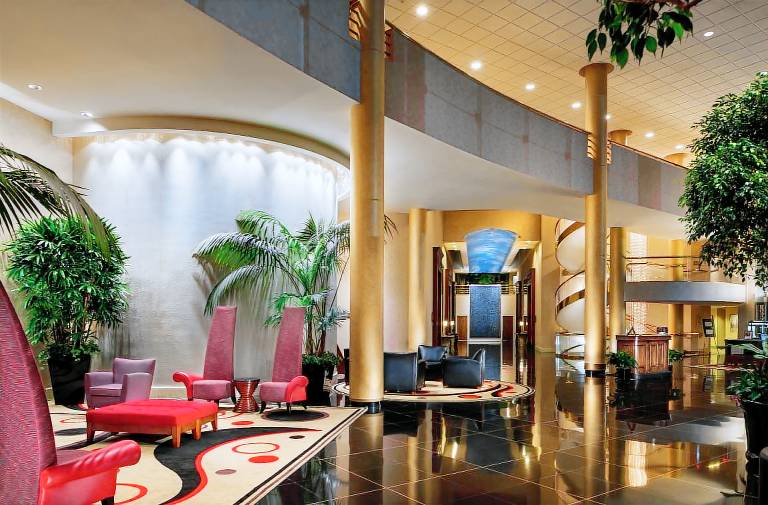 DoubleTree by Hilton Washington Dulles Airport — photo 3