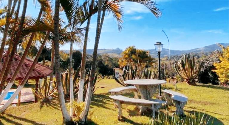 Lovely vacation home with pool | Pets allowed in Atibaia
