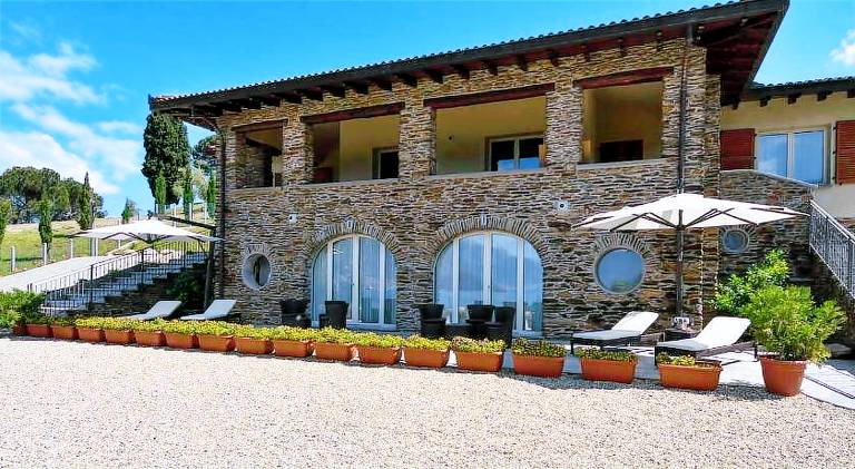 Farm with terrace & garden | Pet-friendly in Bellagio