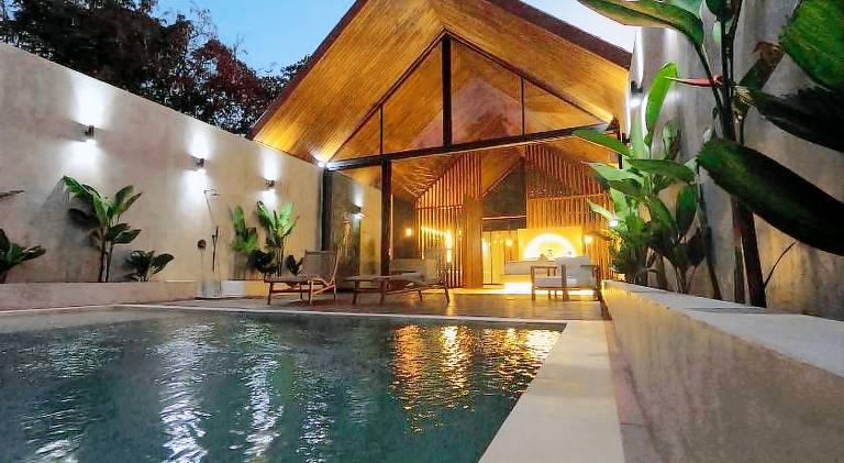 Villa with pool in Pecatu