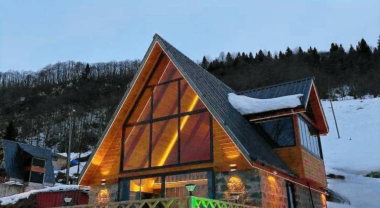 Mona Bungalov in Ardesen