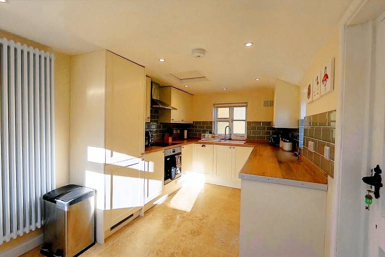 House with garden | Suitable for remote work | Pets allowed — photo 4