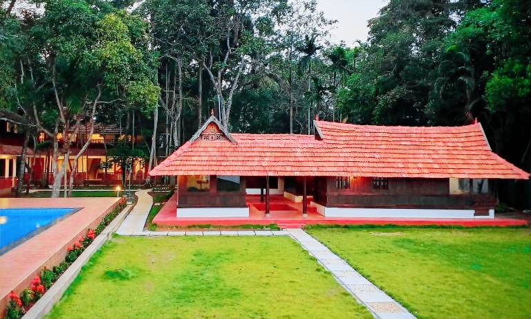 Shantitheeram Ayurveda Lakeside Heritage Resort