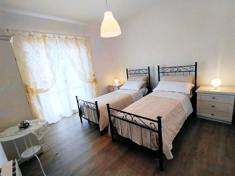 Villetta con giardino privato in residece "stella marina" — photo 3