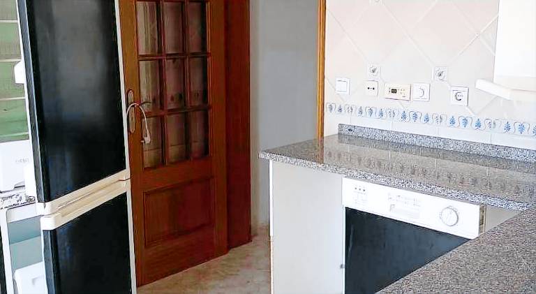 Holiday apartment with 2 rooms for 5 persons — photo 4