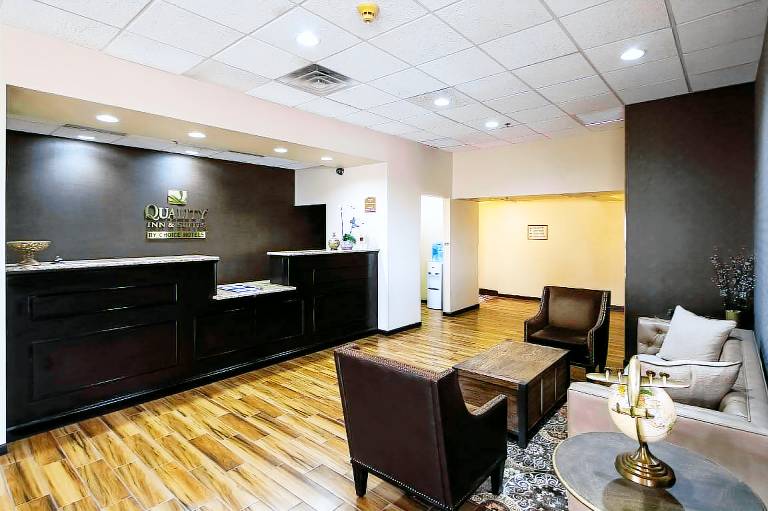 Quality Inn & Suites Moline - Quad Cities — photo 5